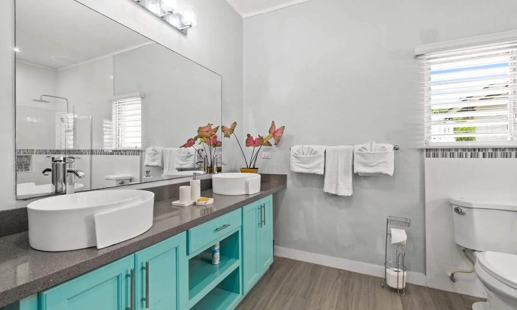 Forever Summer Gorgeous 4Bdr Villa With Pool Private Chef Runaway Bay
