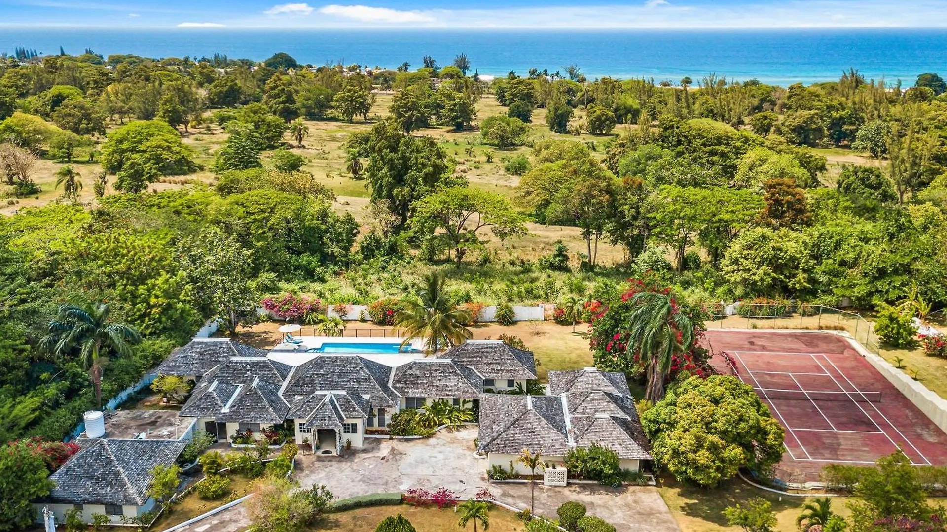 Forever Summer Gorgeous 4Bdr Villa With Pool Private Chef Runaway Bay