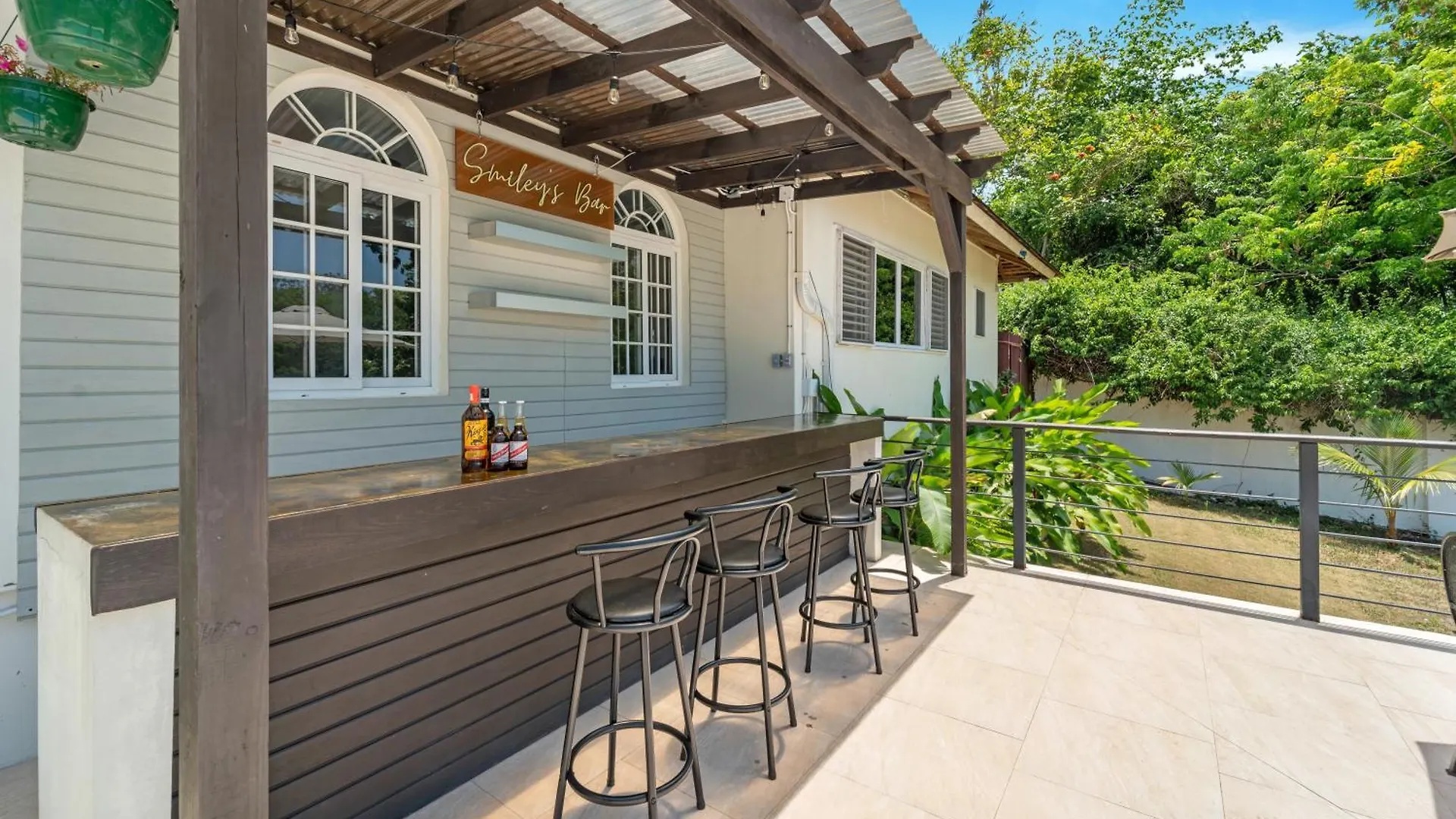 Forever Summer Gorgeous 4Bdr Villa With Pool Private Chef Runaway Bay 0*,  Jamaica